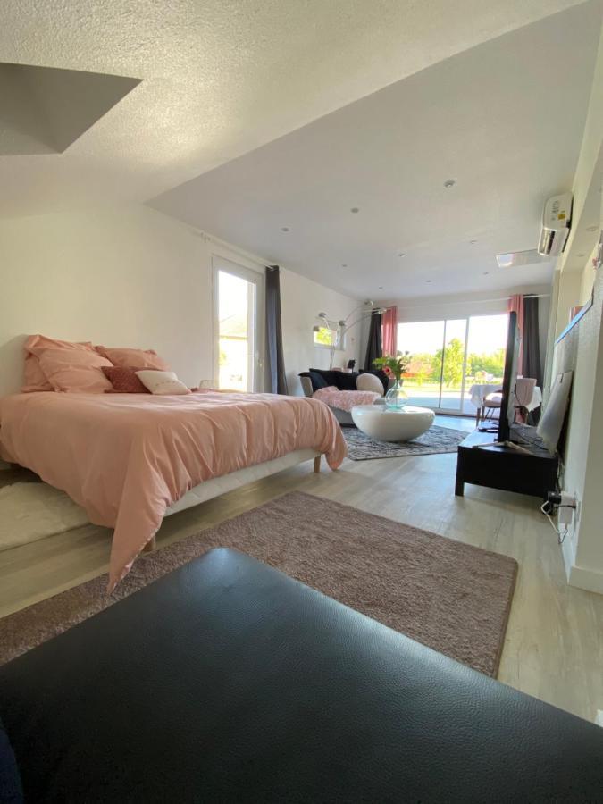 Souvans Agreable Chambre D'Hote Calme Avec Piscine المظهر الخارجي الصورة