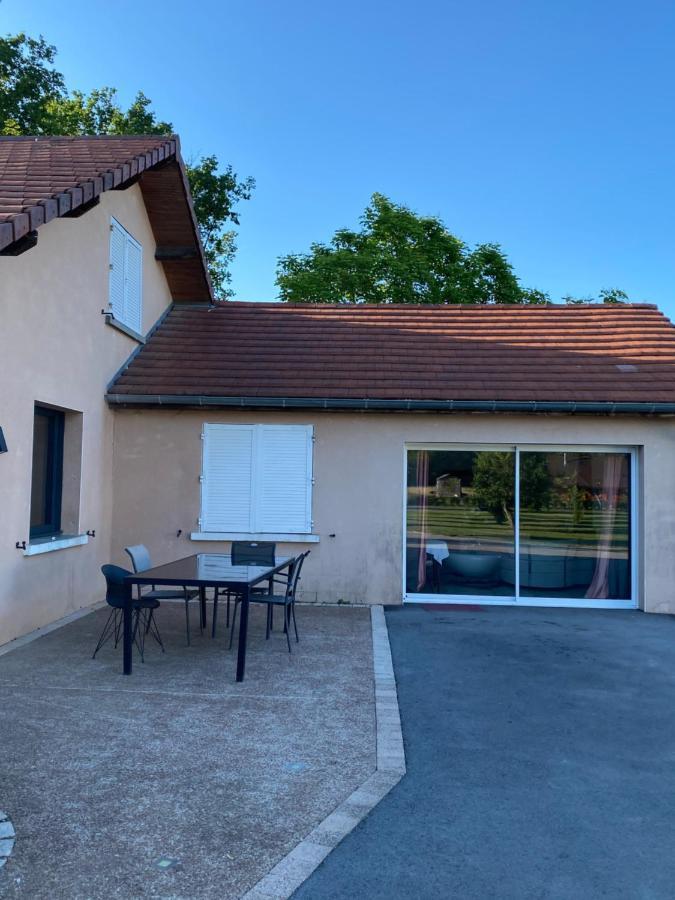 Souvans Agreable Chambre D'Hote Calme Avec Piscine المظهر الخارجي الصورة